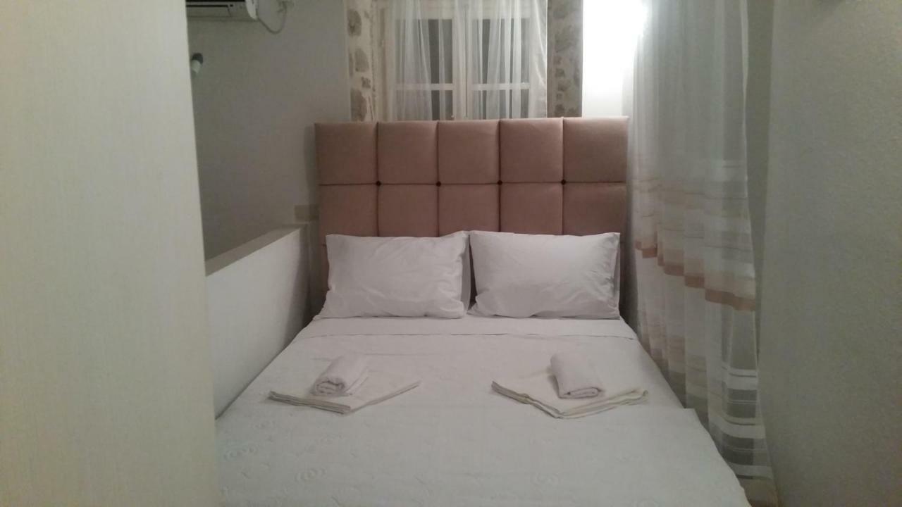 Kaya Apartment Kotor Eksteriør billede