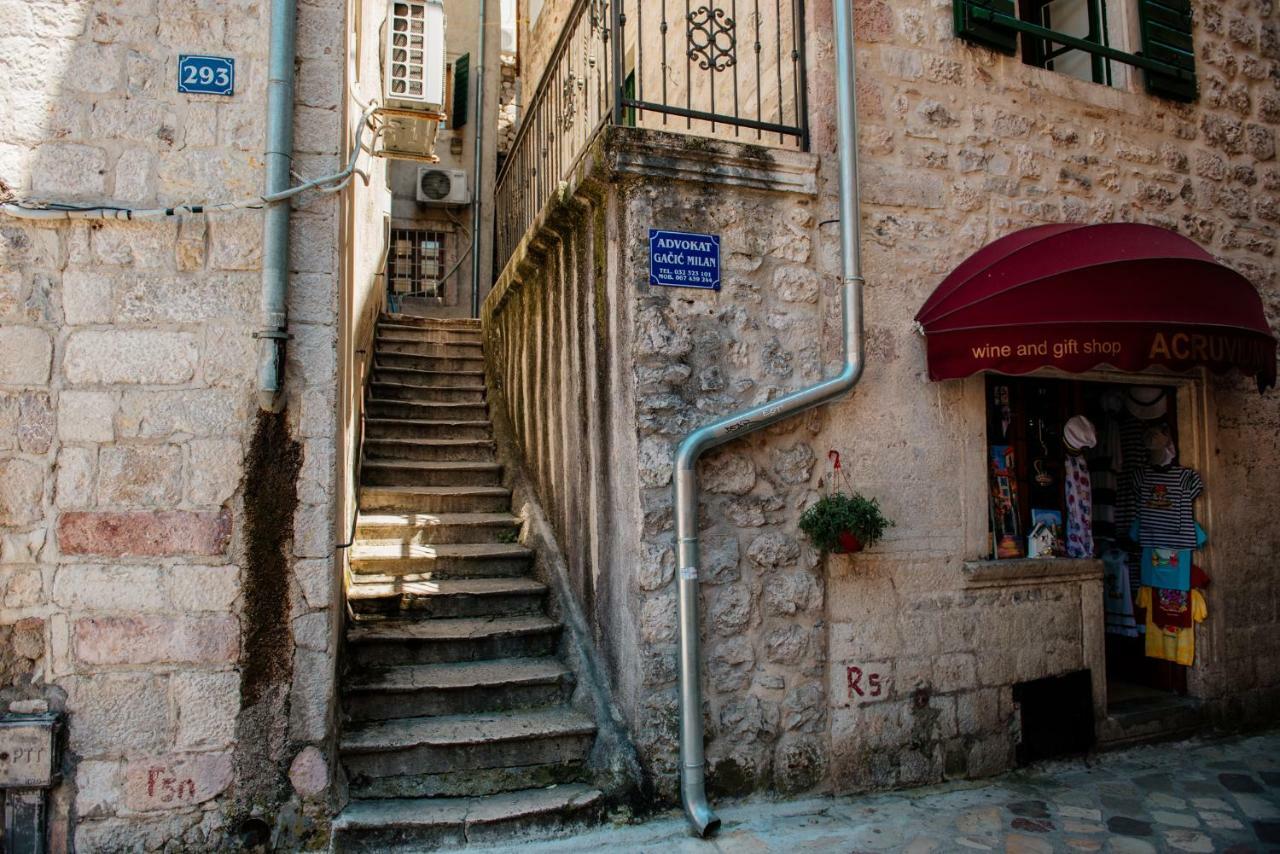 Kaya Apartment Kotor Eksteriør billede