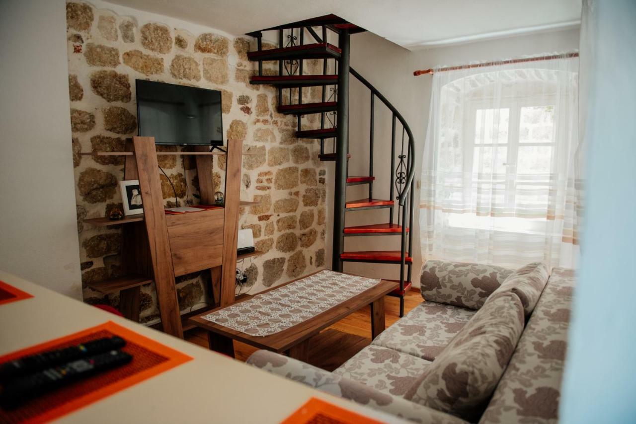 Kaya Apartment Kotor Eksteriør billede
