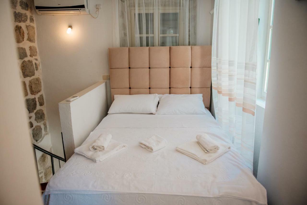 Kaya Apartment Kotor Eksteriør billede